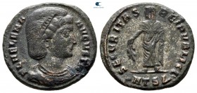 Helena, mother of Constantine I AD 324-329. Thessaloniki. Follis Æ