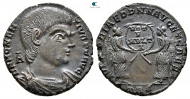 Magnentius AD 350-353. Treveri. Follis Æ