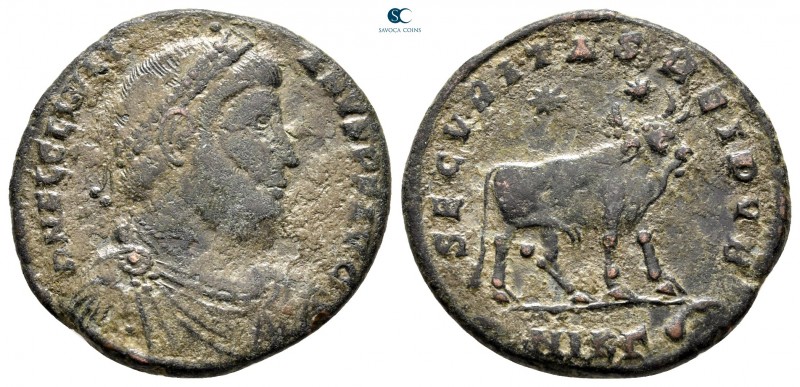 Julian II AD 360-363. Nicomedia
Double Maiorina Æ

27 mm., 8,68 g.



ver...