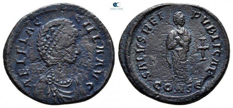 Aelia Flacilla AD 383-386. Constantinople
Follis Æ

23 mm., 5,23 g.



ne...