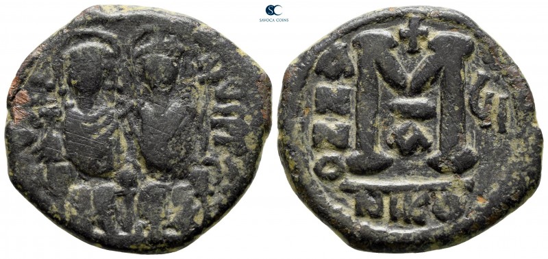 Justin II and Sophia AD 565-578. Nikomedia
Follis Æ

28 mm., 11,92 g.



...