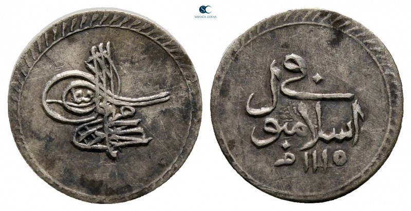 Turkey. Islambul (Istanbul). Ahmed III AD 1703-1730.
1 Para AR

12 mm., 0,39 ...