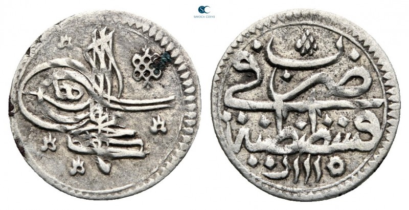 Turkey. Qustantînîya (Constantinople). Ahmed III AD 1703-1730.
1 Para AR

12 ...