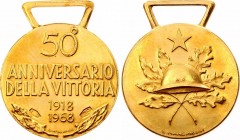 Italy Veteran Gold Medal 50th Anniversary of Victory in WWI 1918 -1968
This medal was awarded in 1968 (50 years after the end of the war) to all stil...