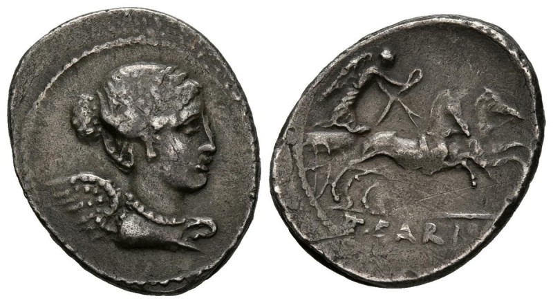 GENS CARISIA. Denario. (Ar. 3,91g/21mm). 46 a.C. Roma. (Crawford 464/4; FFC 536)...