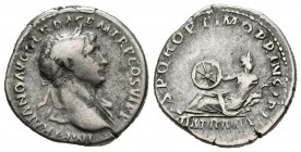 TRAJANO. Denario. (Ar. 3,42g/19mm). 112-114 d.C. Roma. (RIC 266). MBC-.