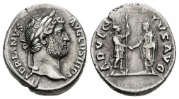 ADRIANO. Denario. (Ar. 3,57g/18mm). 134-138 d.C. Roma. (RIC 226). EBC. Espectacular ejemplar.