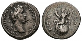 ANTONINO PIO. Denario. (Ar. 3,10g/18mm). 141-143 d.C. Roma. (RIC 73). MBC-.