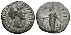 ANTONINO PIO. Denario. (Ar. 3,38g/17mm). 155 d.C. Roma. (RIC 239). MBC.