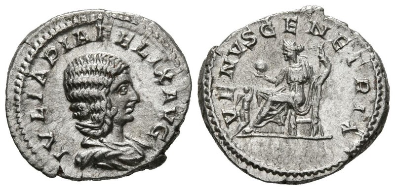 JULIA DOMNA. Denario. (Ar. 3,05g/19mm). 211-217 d.C. Roma. (RIC 389b). EBC+.