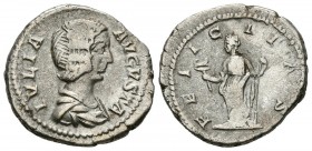 JULIA DOMNA. Denario. (Ar. 3,19g/18mm). 196-211 d.C. Roma. (RIC 551). MBC-.