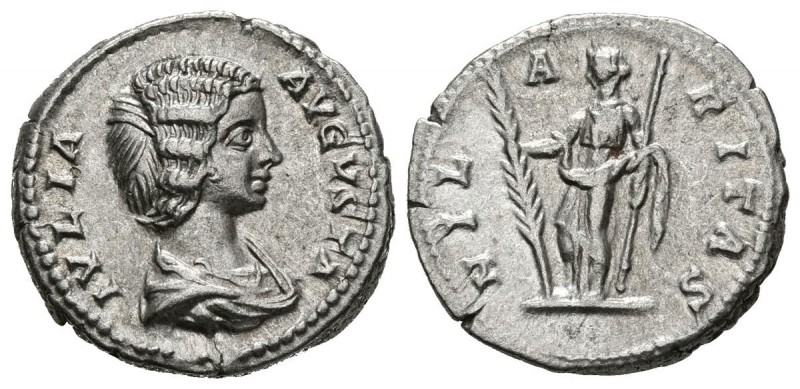 JULIA DOMNA. Denario. (Ar. 3,50g/19mm). 196-211 d.C. Roma. (RIC 555). EBC+.