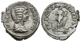 JULIA DOMNA. Denario. (Ar. 3,20g/19mm). 196-211 d.C. Roma. (RIC 577). MBC+.