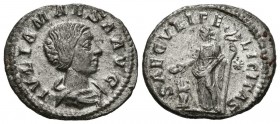 JULIA MAESA. Denario. (Ar. 2,76g/19mm). 220-221 d.C. Roma. (RIC 271). MBC+.