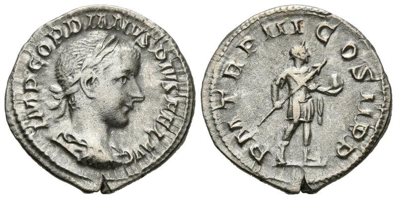 GORDIANO III. Denario. (Ar. 2,51g/19mm). 139-241 d.C. Roma. (RIC 115). MBC.