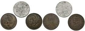IBI (Alicante). Conjunto formado por 3 piezas: 25 Céntimos (una de ellas con el ángulo del 2 sobre la C) y una de 1 Peseta. 1937. (Cal-2019-16, 17 y 1...
