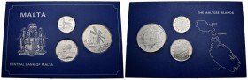 MALTA. Set de 3 monedas de diferentes valores de 1977. PROOF. Presentadas en set oficial.