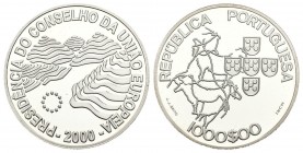 PORTUGAL. 1000 Escudos. (Ar. 27,70g/40mm). 2000. "PRESIDENCIA PORTUGUESA DEL CONSEJO DE LA UNION EUROPEA" (Km#724). PROOF. Incluye estuche oficial y c...