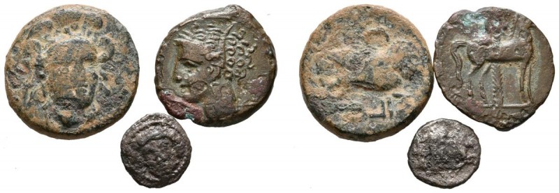 GRECIA ANTIGUA. Lote compuesto por 3 monedas de diferentes lugares y épocas. A E...