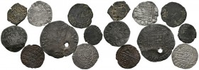 EPOCA MEDIEVAL y MONARQUIA ESPAÑOLA. Lote compuesto por 8 monedas de diferentes reyes de diferentes épocas y valores. A EXAMINAR.