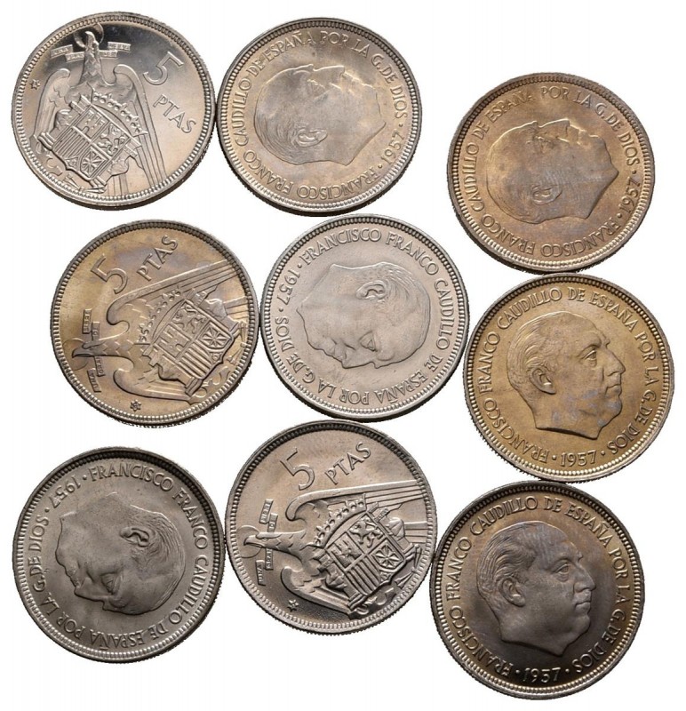 ESTADO ESPAÑOL. Conjunto de 9 monedas de 5 pesetas de 1957. Muy alto estado de c...