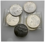 CONTEMPORANEO. Conjunto formado por 7 monedas de plata de 2000 pesetas de Juan Carlos I de los años 1995, 1996 y 1998. Diferentes estados de conservac...