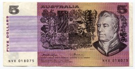 Australia 5 Dollars 1974
P# 44b2; #NVX 018075; VF