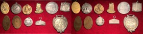 Lotto di 11 medaglie, gettoni e monete vari periodi.