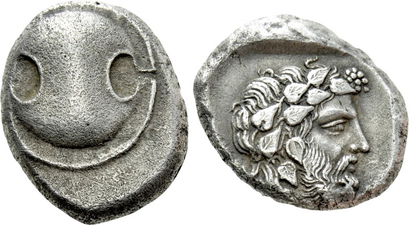 BOEOTIA. Thebes. Stater (Circa 425-395 BC). 

Obv: Boiotian shield.
Rev: Θ - ...