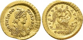 THEODOSIUS II (402-450). GOLD Semissis. Constantinople.