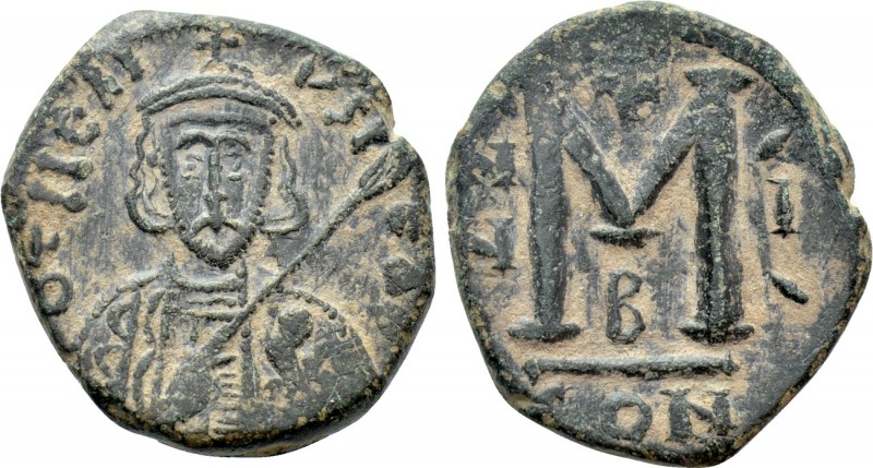 TIBERIUS III APSIMAR (698-705). Follis. Constantinople. Dated RY 1 (698/9). 

...