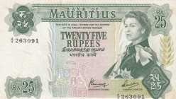 Mauritius, 25 Rupees, 1967, VF, p32b
Queen Elizabeth II. Potrait