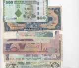 Mix Lot, VF, (Total 7 banknotes)
Czech Republic 100 Korun, 1997; Bulgaria 50 Leva, 1992; Mongolia 5.000 Tugrik, 2003; India 100 Rupees, 2015; Greece ...