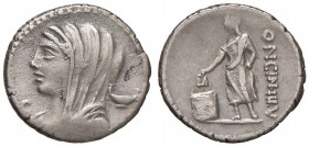 Cassia - L. Cassius Longinus - Denario (63 a.C.) Testa di Vesta a s. - R/ Cittadino votante a s. - B. 10; Cr. 413/1 AG (g 3,83)
BB