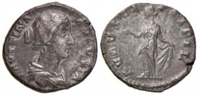 Faustina II (moglie di Marco Aurelio) Denario - Busto a d. - R/ La Speranza stante a s. - RIC 497 AG (g 3,11)
BB