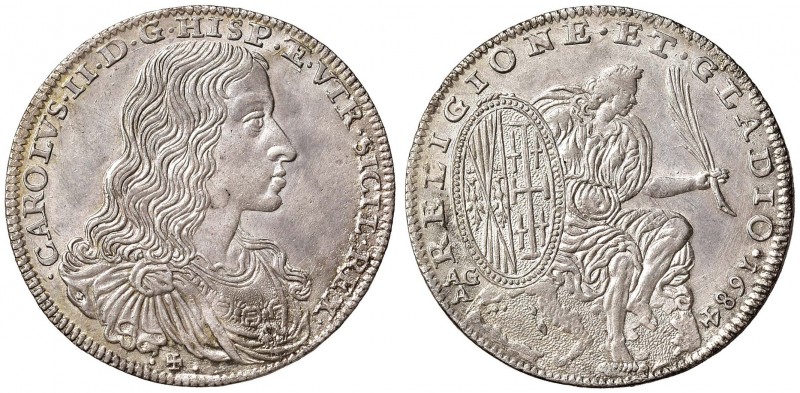 NAPOLI Carlo II (1674-1700) Mezzo ducato 1684 - MIR 295/1 AG (g 14,00)
SPL