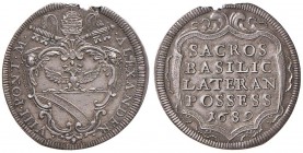 Alessandro VIII (1689-1691) Giulio 1689 del Possesso - Munt. 22 AG (g 3,01) RR Screpolatura al bordo ma bellissimo esemplare di questa rarissima monet...