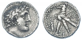 FENICIA. Tiro. Shekel (126-65 a.C.). A/ Cabeza de Melkart laureada a der. R/ Águila a der., delante clava y fecha; detrás monograma, entre las patas l...