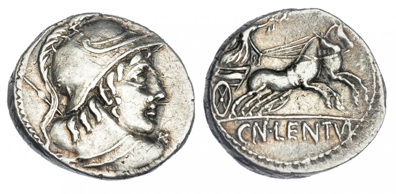 CORNELIA. Denario. Roma (88 a.C.). A/ Busto de Marte de espaldas a der. con lanz...