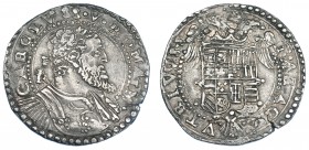 1/2 ducado. S/F (1515-1556). Nápoles I BR. Olivares-15 vte. Pátina gris. MBC.