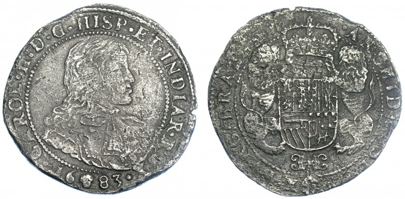 Ducatón. 1683. Bruselas. DEL-332 (R2). Oxidaciones marinas. MBC-. Rara.