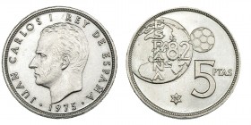 5 pesetas. 1975*80. ERROR. VII-456. Pequeñas marcas. EBC+.