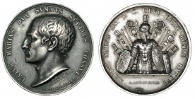 ESTADOS ITALIANOS. REINO DE LAS DOS SICILIAS. Fernando II de Borbón. Medallón AG 40 mm. A/ CAIVS MARIVS DVX SVMMVS SEPTIES CONSVL. R/ Trofeo e insigni...