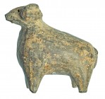 PRÓXIMO ORIENTE. Reino Nabateo. IV-II a.C. Terracota. Figura exenta con representación de carnero. Orificio circular en la parte superior. Altura: 10,...