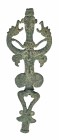 LURISTÁN. VIII-VI a.C. Bronce. Estandarte con representación de señor de los animales. Altura 18,4 cm. Roto (en 2 fragmentos).