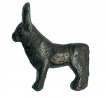 EGIPTO. Baja Época. 664-332 a.C. Bronce. Figura del toro Apis. Altura 5,2 cm. Ex. Bonhams 2005, lot
