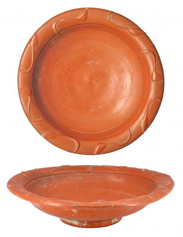 ROMA. Imperio Romano. I-II d.C. Terra sigillata. Plato gálico con decoraciones v...