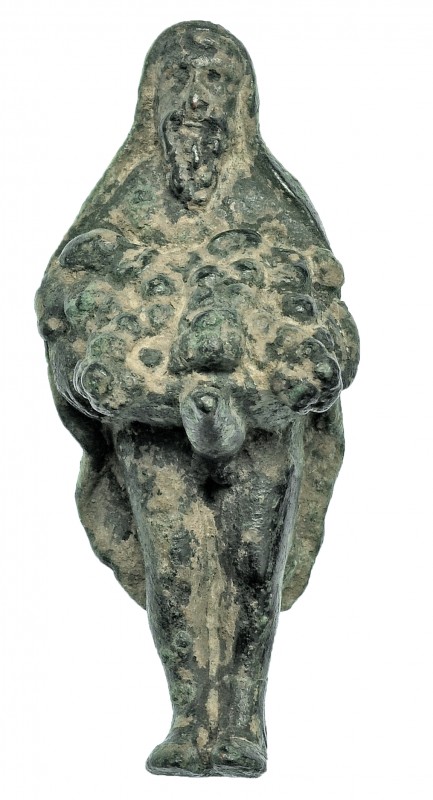 ROMA. Imperio Romano. II-III d.C. Bronce. Figura itifálica, velada, sujetando fr...