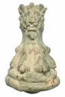 ROMA. Imperio Romano. II-IV d.C. Bronce. Aplique mobiliario. Parte proximal decorada con cabeza de león y distal con garra. En parte inferior, rueda. ...