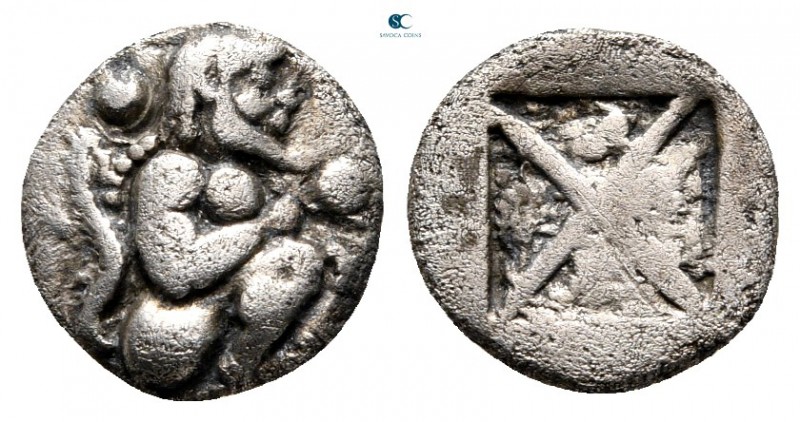 Thraco-Macedonian Tribes. Siris 525-480 BC. 
1/8 Stater AR

9 mm, 0,88 g

S...